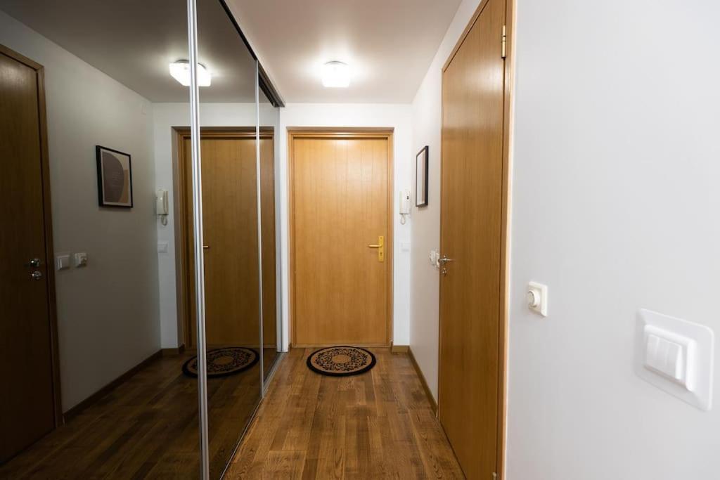 Modern & Cozy Place In The Very Heart Of Tallin Exterior foto